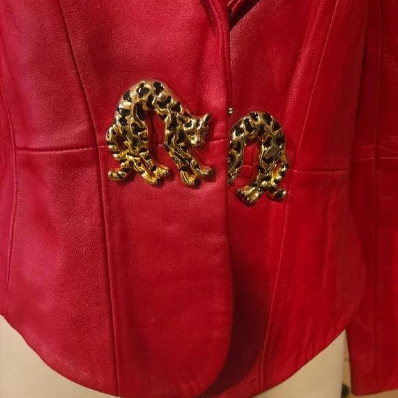 Elegant Red Blazer with Embellished Detail - Picture 2 of 9